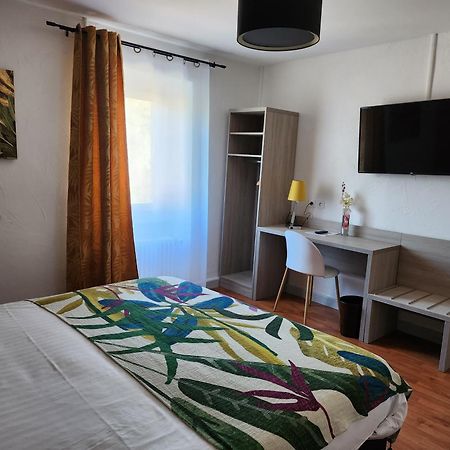 Hotel Des Negociants Lamastre Eksteriør bilde