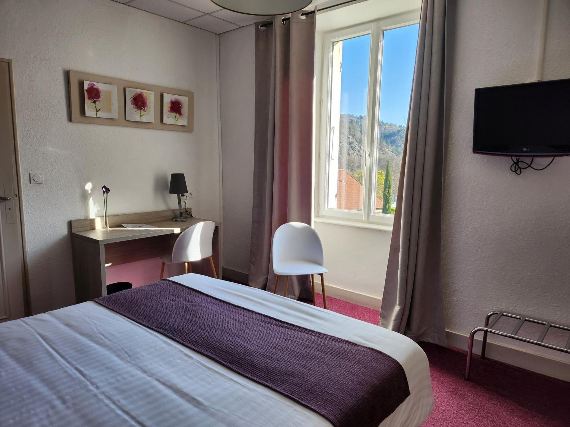 Hotel Des Negociants Lamastre Eksteriør bilde