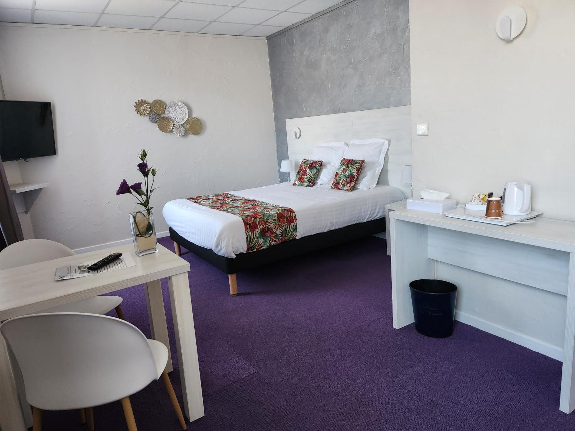 Hotel Des Negociants Lamastre Eksteriør bilde